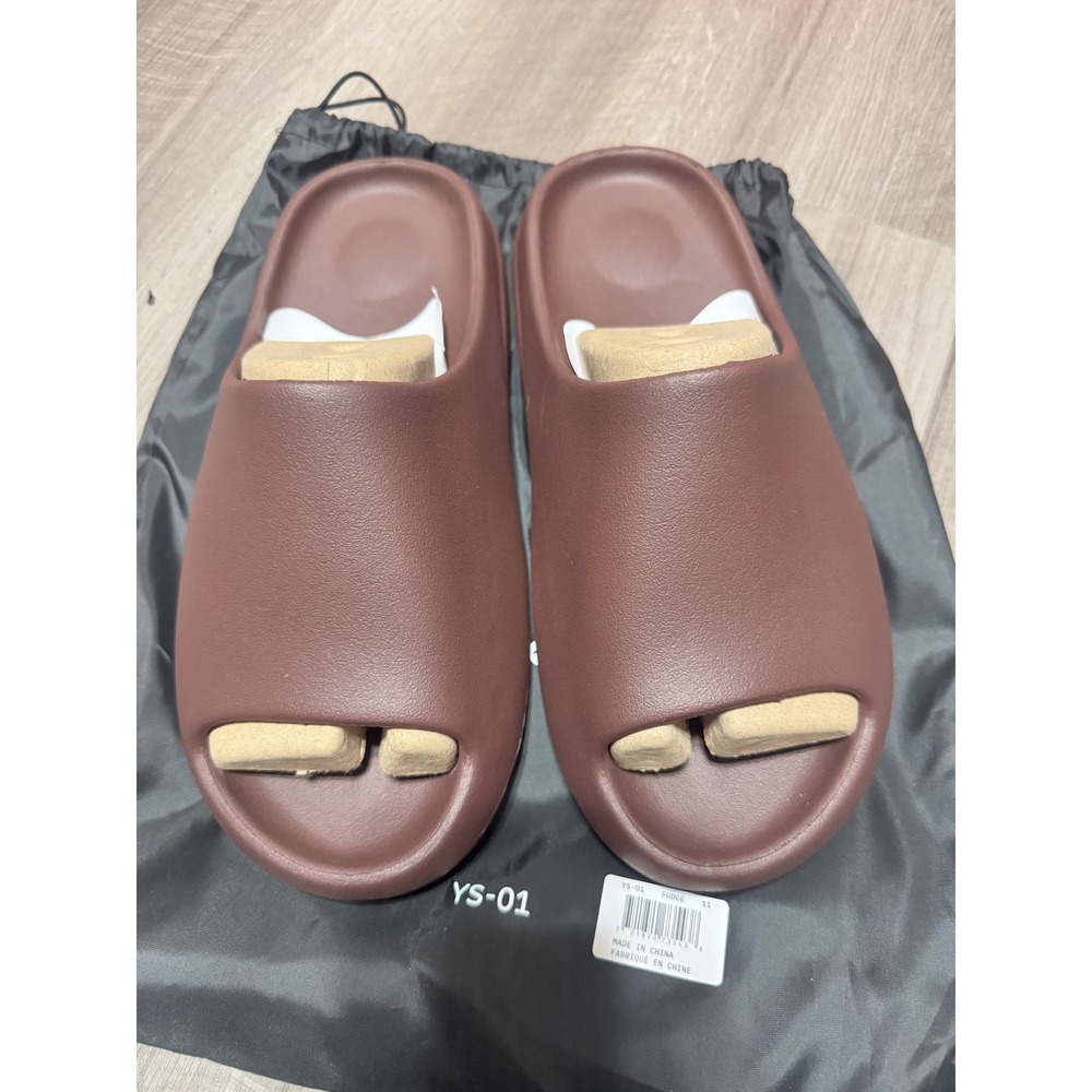 YEEZY YS-01 Slides Fudge Brown Mens Size 11 Sport Sandals YS01 NEW